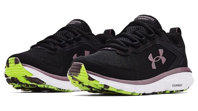 Black and neon green women's running shoe