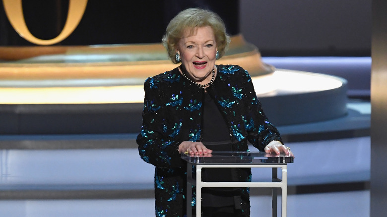 Betty White speaking at the 2018 EMMYs