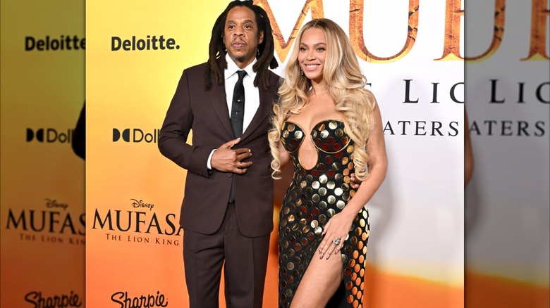 Beyoncé wears her wedding ring in support of Jay-Z at Mufasa premiere