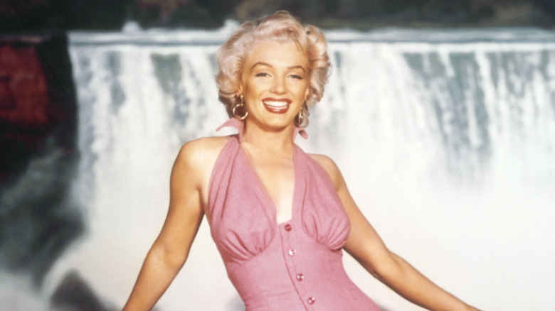 Bizarre Conspiracy Theories About Marilyn Monroe 9135