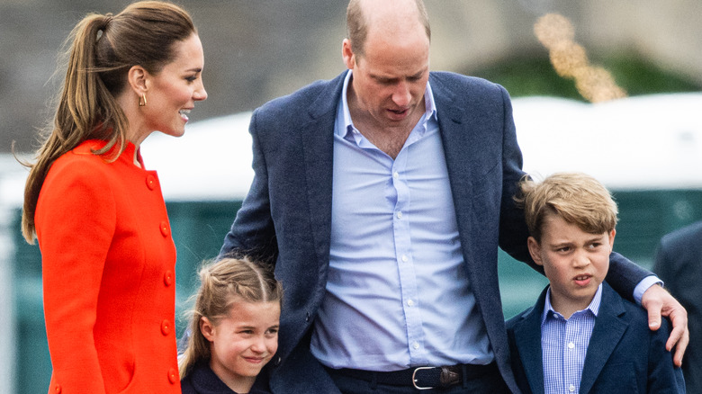 Prince William and Catherine with their kids 