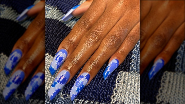 denim blue patchwork nail art 