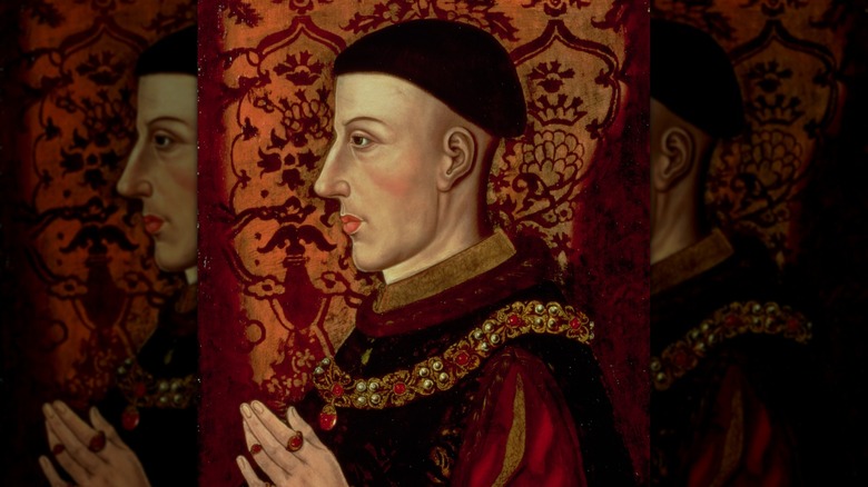 A painted portrait of Henry V in a robe and cap 