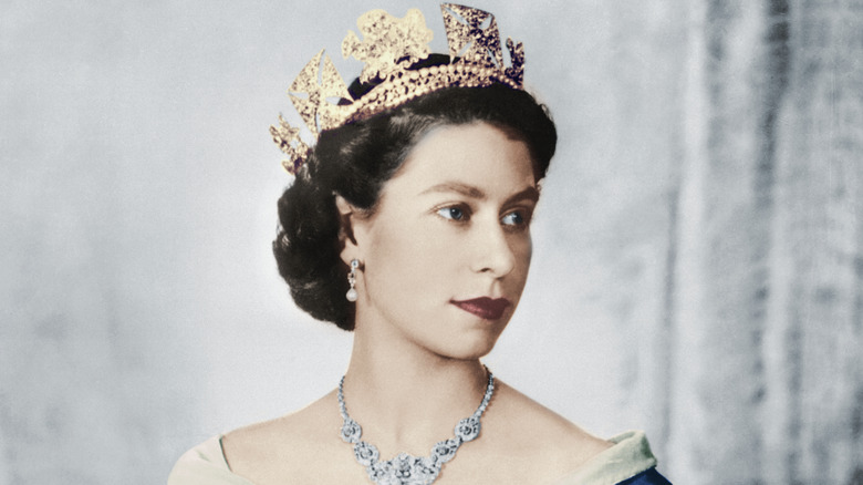 Queen Elizabeth posing in crown 