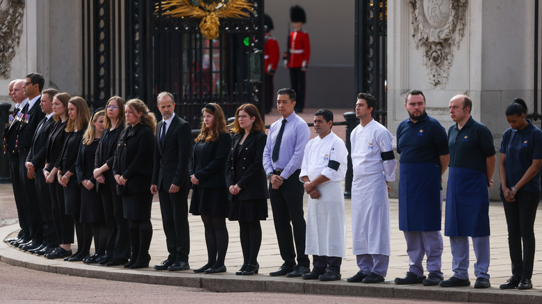 Buckingham Palace employees pay their respects 