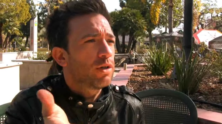 David Faustino in Star-Ving