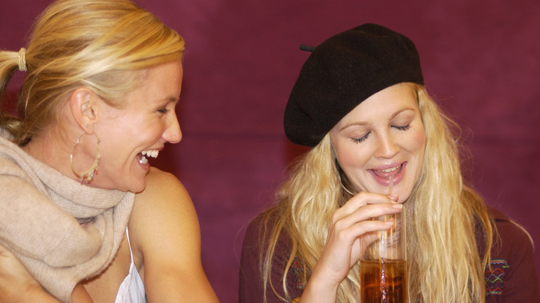 drew barrymore drinking with cameron diaz