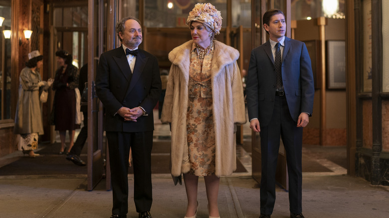 Caroline Aaron wearing hat and fur coat in "The Marvelous Mrs. Maisel"