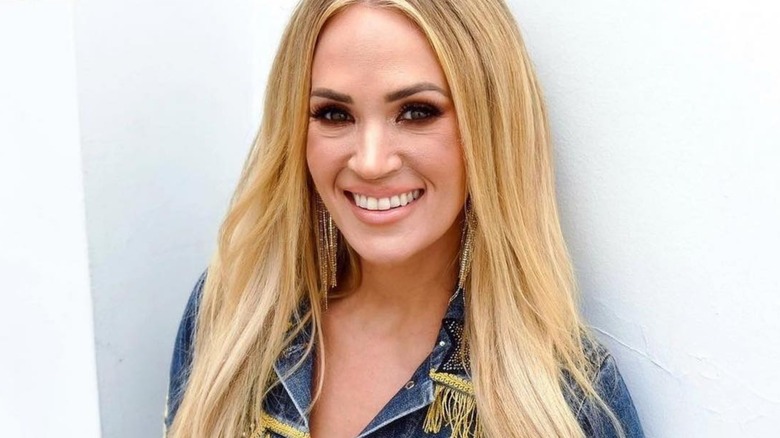 Carrie Underwood smiling