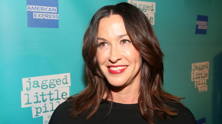 Alanis Morissette smiling 