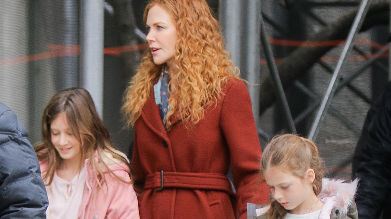 Nicole Kidman with daughters