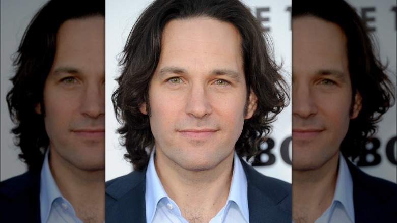 Paul Rudd smiling at event