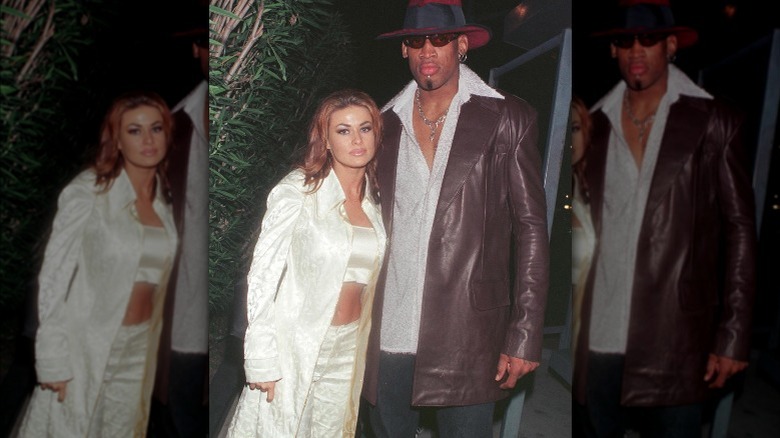 Carmen Electra and Dennis Rodman posing