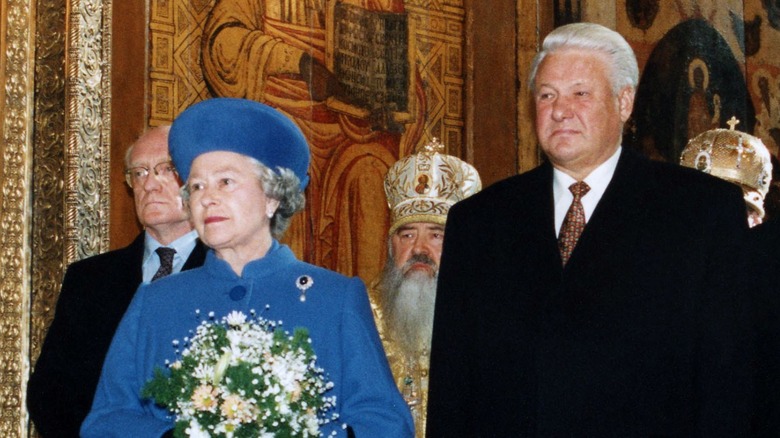 Queen Elizabeth II and Boris Yeltsin