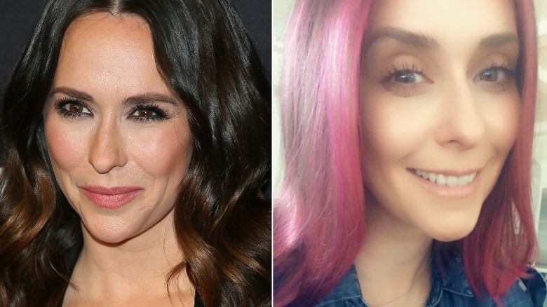 Jennifer Love Hewitt with brown hair and pink hair