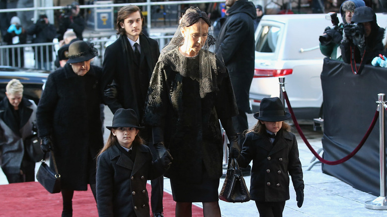 Dion family at funeral 