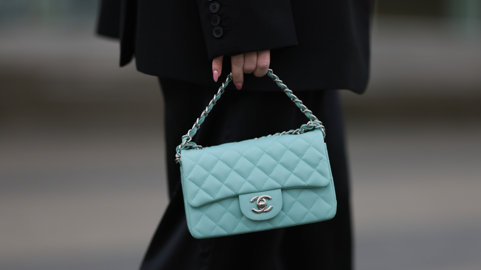 CHANEL Patent Quilted Medium Double Flap Blue 1362136 | FASHIONPHILE