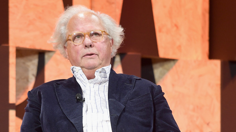 Graydon Carter addressing an audience