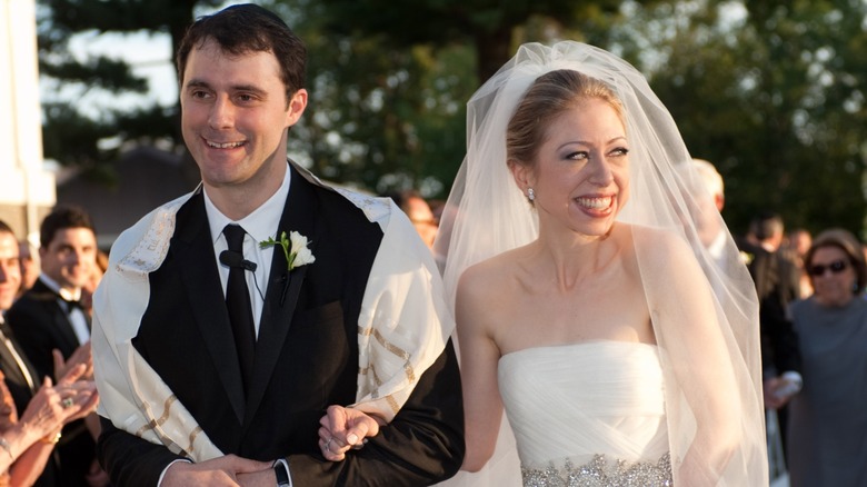 Marc Mezvinsky and Chelsea Clinton getting married