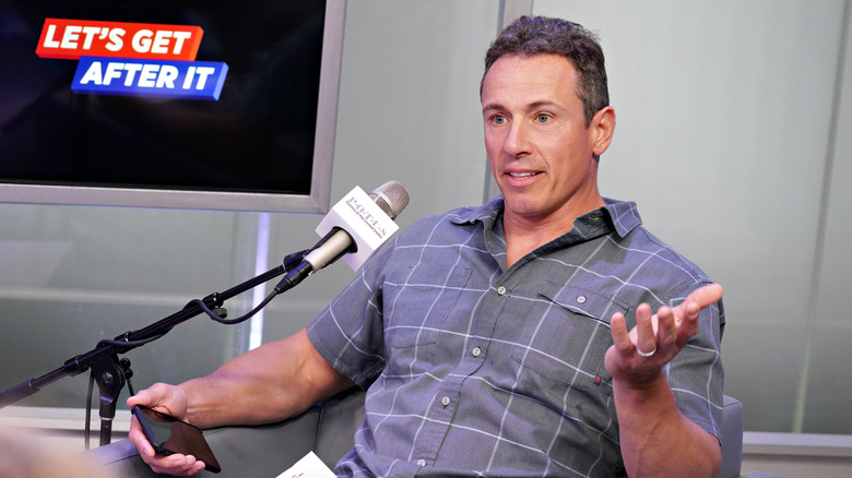 Chris Cuomo explaining something on air