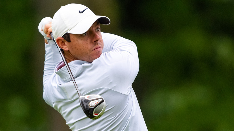 Rory McIlroy playing golf