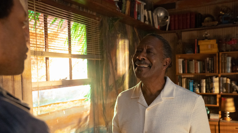 Clarke Peters in still from "The Man Who Fell to Earth"