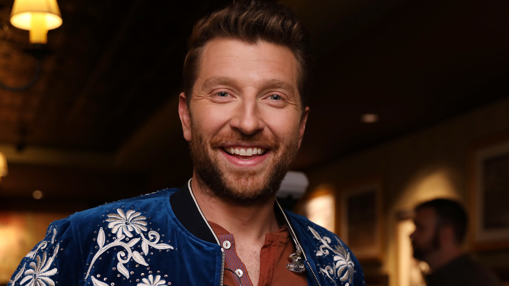 Country star Brett Eldredge at an event