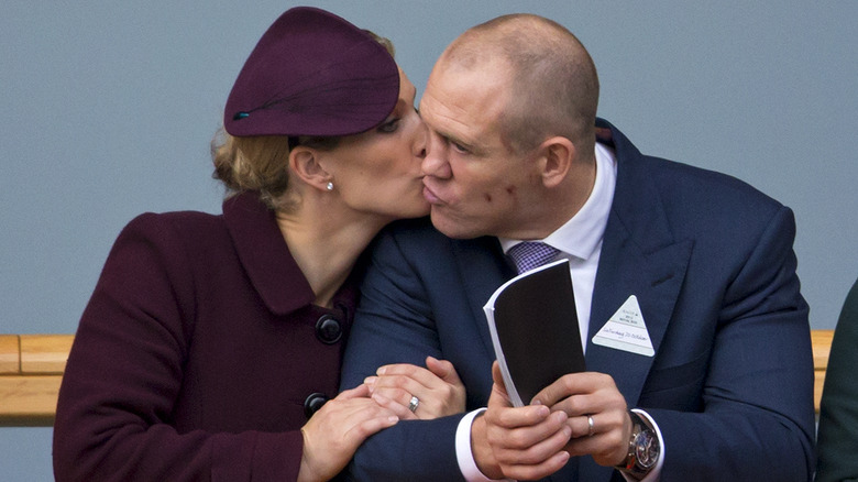 Zara Tindall kissing Mike Tindall