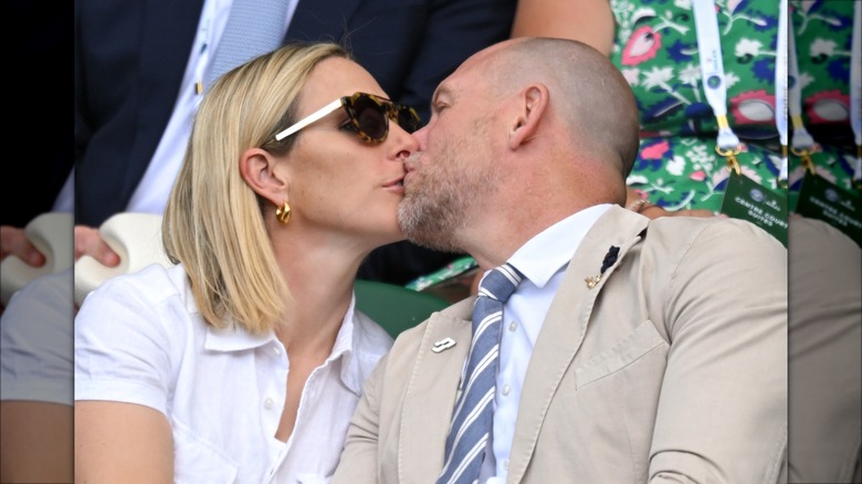 Zara and Mike Tindall kissing