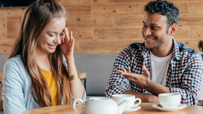 Couple on first date