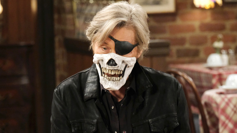 Days of Our Lives' Steve in a half skull mask