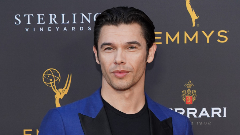 Paul Telfer at an event