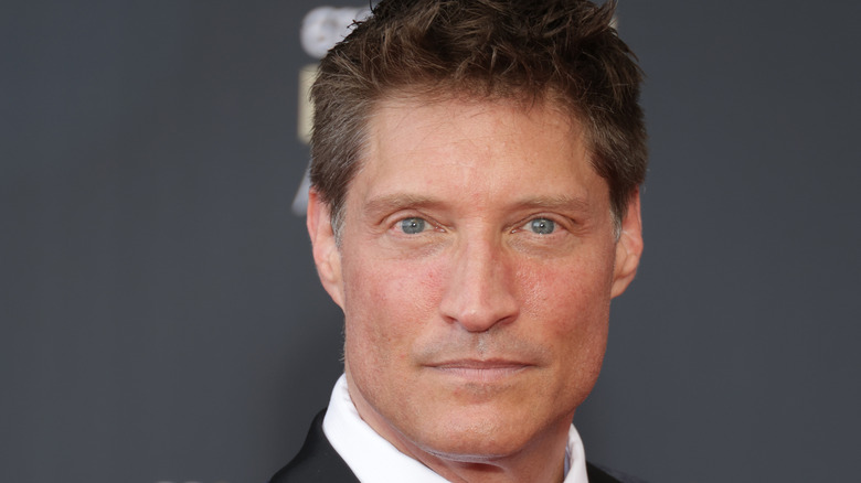 Sean Kanan posing