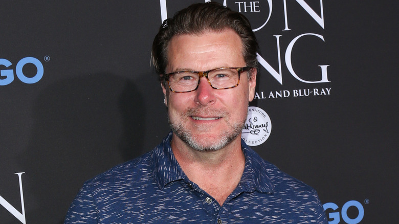 actor Dean McDermott smiling