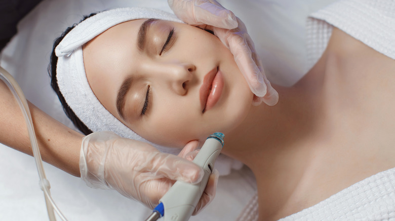 woman getting laser treatment 