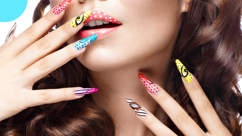 Pop art nails