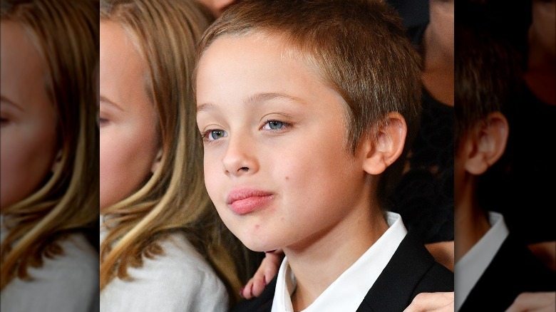 Knox Jolie-Pitt posing