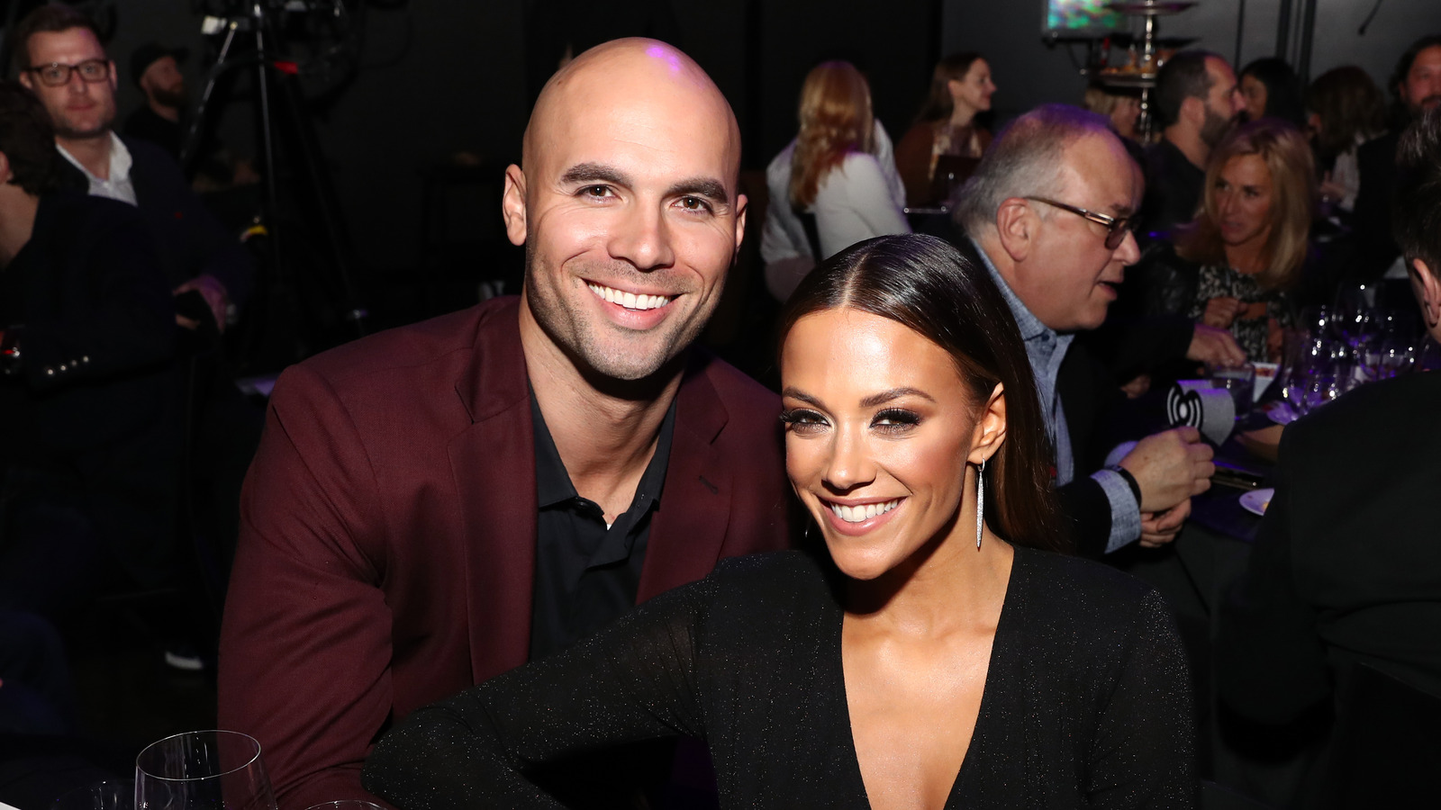 Details About Jana Kramer's Messy Divorce From Her Ex-Husband Mike Caussin