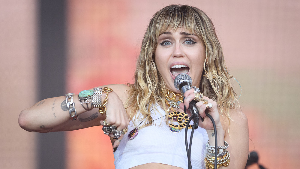 Miley Cyrus to Headline NFL TikTok Tailgate Super Bowl Pregame Show