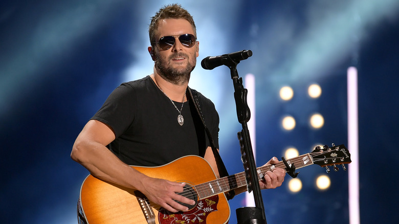 Eric Church performing