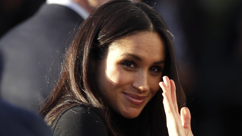 Meghan Markle waving