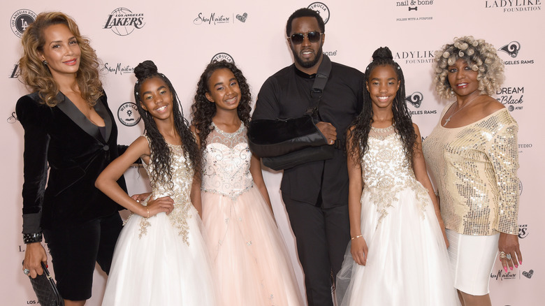 Diddy with Sarah Chapman, daughters, and Janice Combs