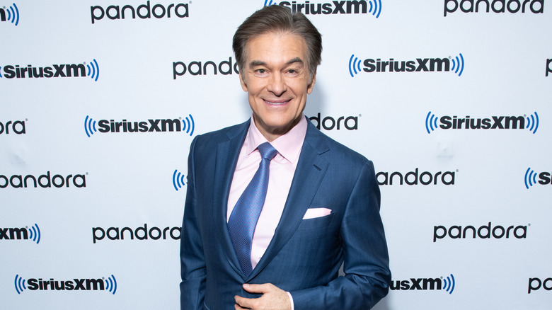 Dr. Oz appears at an event