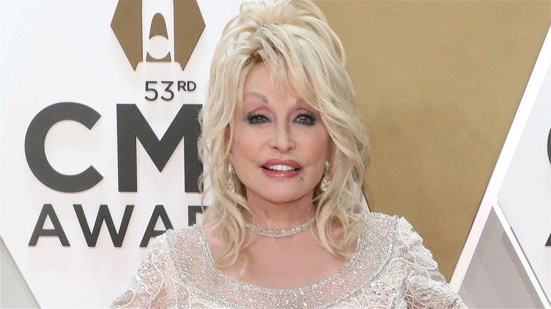 Dolly Parton on the red carpet