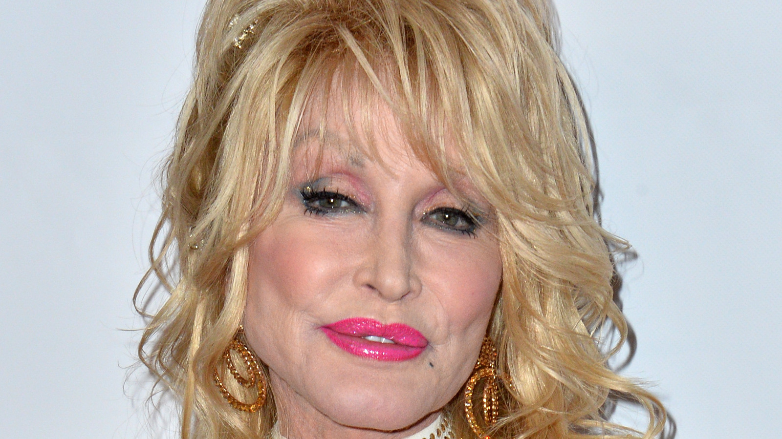 Dolly Parton Has A Huge Announcement About The ACM Awards