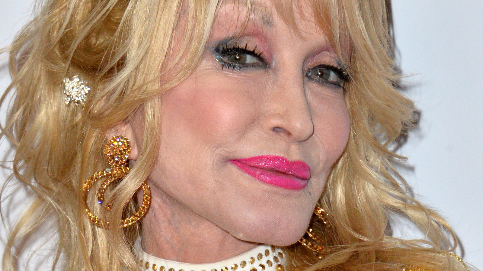 Dolly Parton's Revelation About This Hit Song Has The Internet Proud