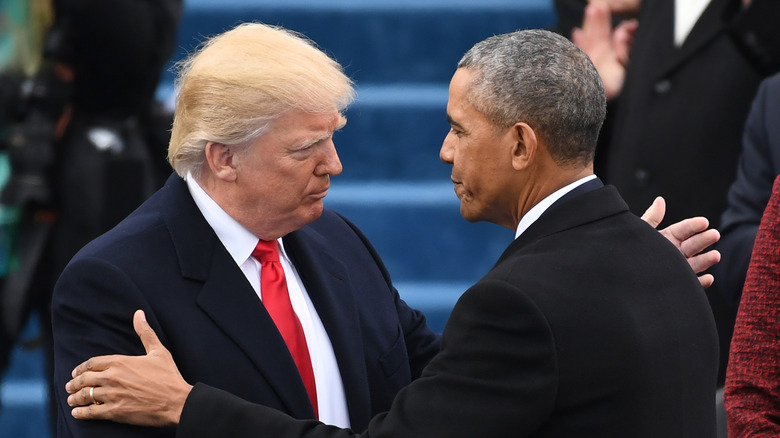 Donald Trump and Barack Obama shaking hands