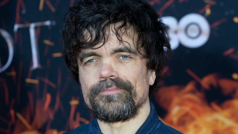 Peter Dinklage posing