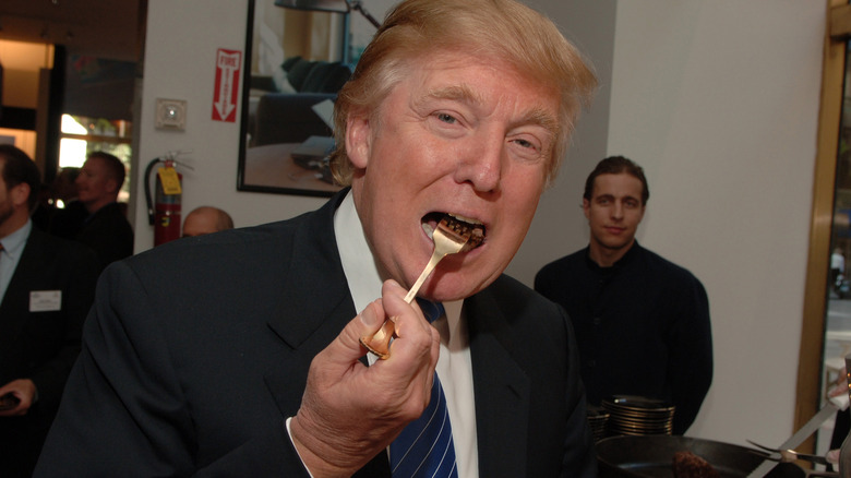 Donald Trump eating