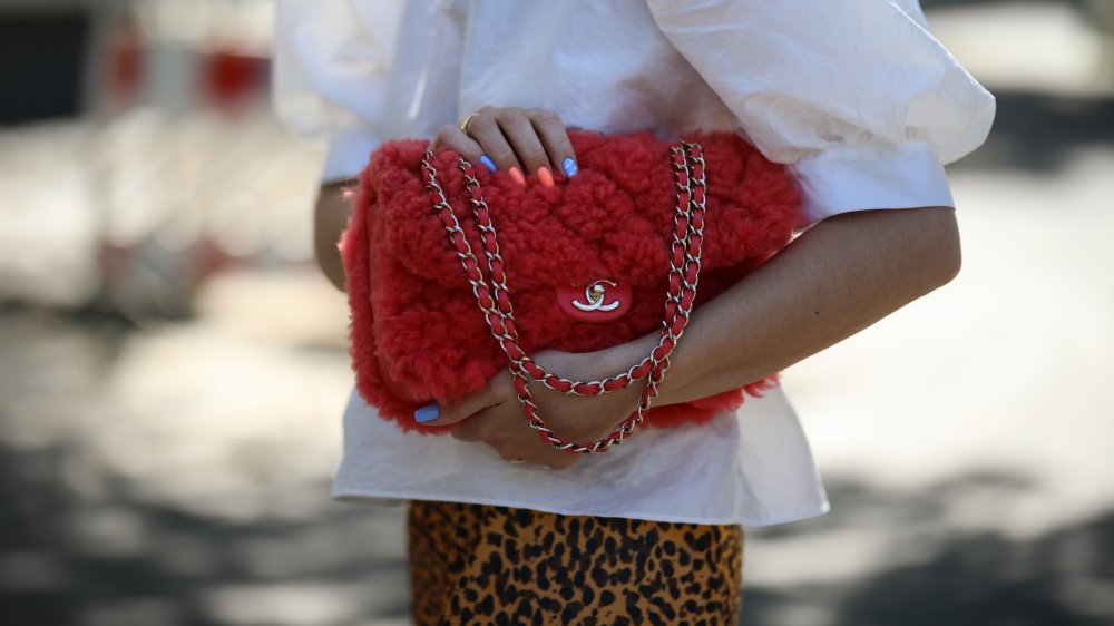 See The Gucci Purse That Is The It Bag Of The Year According To TheRealReal